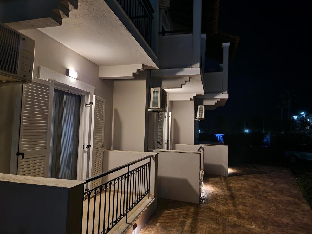 Cavo Garden Daire Kávos Dış mekan fotoğraf